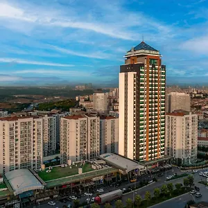 **** Hotel Radisson Residences Avrupa Tem Türkei
