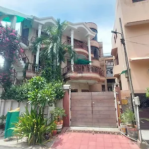 N Agra Habitación en casa particular